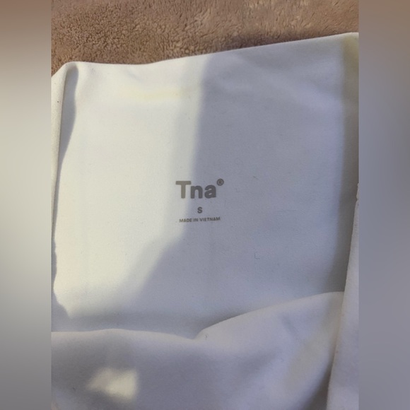 TNA BUTTER LEGGINGS - Picture 3 of 4